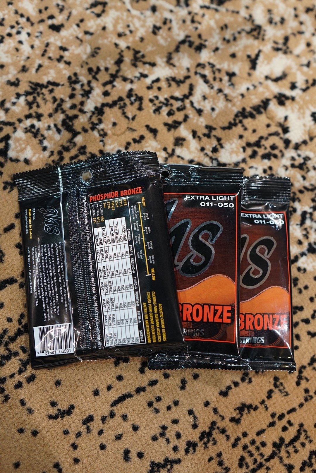 GHS Phosphore Bronze Acoustic Strings 11-50 - Image 2